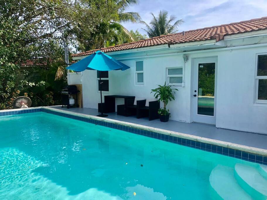 Miami ShoresHouse With Pool, 10 Mins Drive To The Beach!别墅 外观 照片